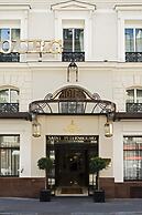 Hotel St Pétersbourg Opéra & Spa