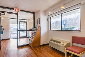 Motel 6 Knoxville, TN - North