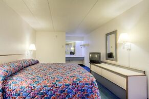 Motel 6 Knoxville, TN - North