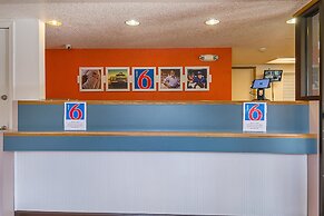Motel 6 Knoxville, TN - North