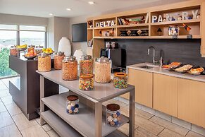 Delta Hotels by Marriott Chesapeake Norfolk