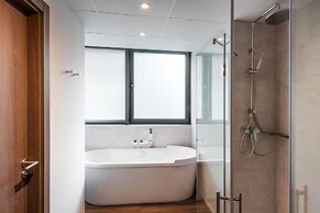 Melia Madrid Serrano