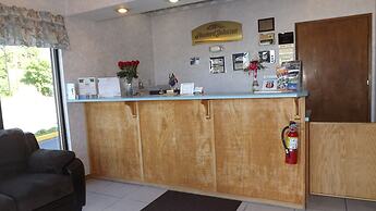 Howard Johnson by Wyndham Roseburg