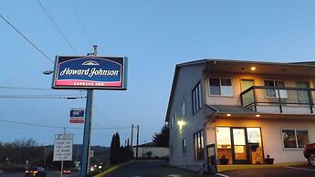 Howard Johnson by Wyndham Roseburg
