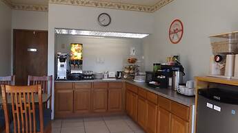 Howard Johnson by Wyndham Roseburg