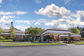 Sonesta Select Newport Middletown
