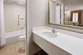 Baymont by Wyndham Griffin