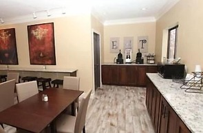 Stratford Court Hotel