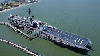 Holiday Inn Corpus Christi Arpt & Conf Ctr by IHG