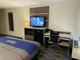 New Victorian Inn & Suites