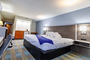 New Victorian Inn & Suites