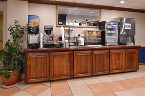 New Victorian Inn & Suites