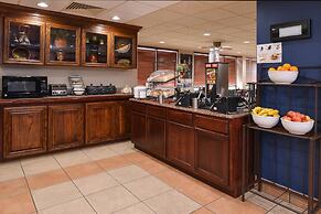 New Victorian Inn & Suites