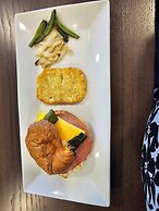 Hotel Westport Kansas City, Tapestry Collection by Hilton