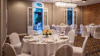 Holiday Inn FRENCH QUARTER-CHATEAU LEMOYNE by IHG