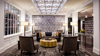 Holiday Inn FRENCH QUARTER-CHATEAU LEMOYNE by IHG