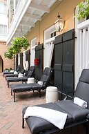 Holiday Inn FRENCH QUARTER-CHATEAU LEMOYNE by IHG