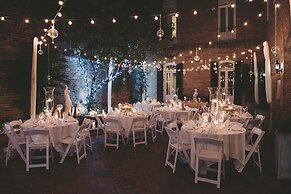 Holiday Inn FRENCH QUARTER-CHATEAU LEMOYNE by IHG