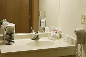 Ramada by Wyndham Bettendorf