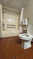 Quality Inn West