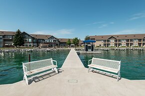 KwaTaqNuk Resort & Casino