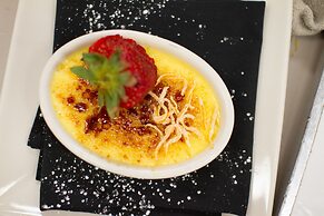 Mirabeau Park Hotel & Convention Center