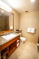 Mirabeau Park Hotel & Convention Center