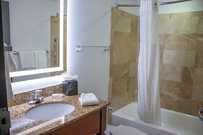 Wyndham Bloomington - Mall of America