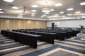 Wyndham Bloomington - Mall of America