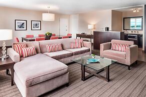 Delta Hotels by Marriott Sault Ste. Marie Waterfront