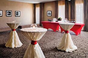 Delta Hotels by Marriott Sault Ste. Marie Waterfront