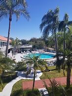 Days Inn by Wyndham Clearwater/Gulf to Bay