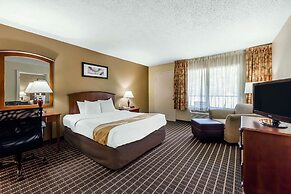 Quality Inn & Suites Sevierville - Pigeon Forge