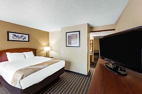 Quality Inn & Suites Sevierville - Pigeon Forge