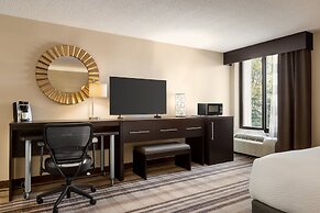 Holiday Inn Gaithersburg by IHG