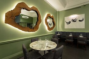 Radisson Blu Hotel, London Euston Square (formerly Grafton)