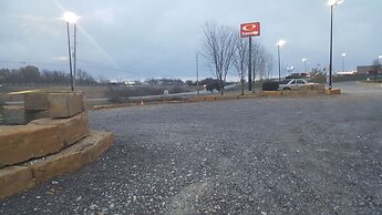 Econo Lodge Oak Grove-Blue Springs
