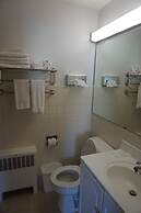 Bellevue Hotel & Suites