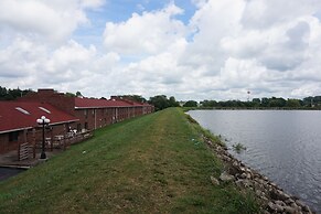 Bellevue Hotel & Suites