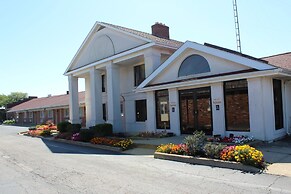 Bellevue Hotel & Suites