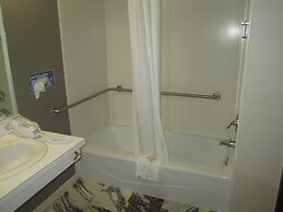 Bellevue Hotel & Suites