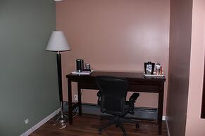 Bellevue Hotel & Suites