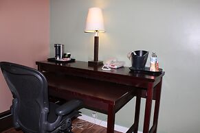 Bellevue Hotel & Suites