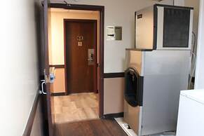 Bellevue Hotel & Suites