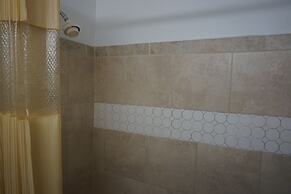 Bellevue Hotel & Suites