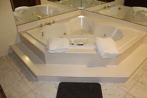 Bellevue Hotel & Suites