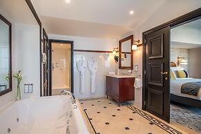 Hotel Barsey by Warwick