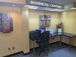 Days Inn & Suites by Wyndham Albany