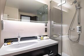 Hilton London Heathrow Airport Hotel