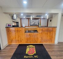 Super 8 by Wyndham Marion NC